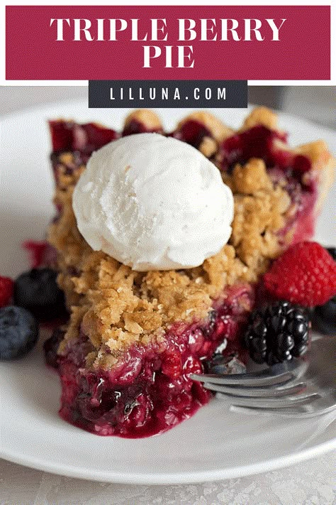 This easy-to-make fresh and fruity berry pie has a crumb topping for a delicious dessert that can be enjoyed all year round! #tripleberrypie #berrypie #berries #fruitpie #pie Berry Pie Recipe, Triple Berry Pie, Unique Diy Crafts, Blueberry Pies, Cheesecake Fruit, Amazing Snacks, Mixed Berry Pie, Cherry Pies, Mascarpone Creme