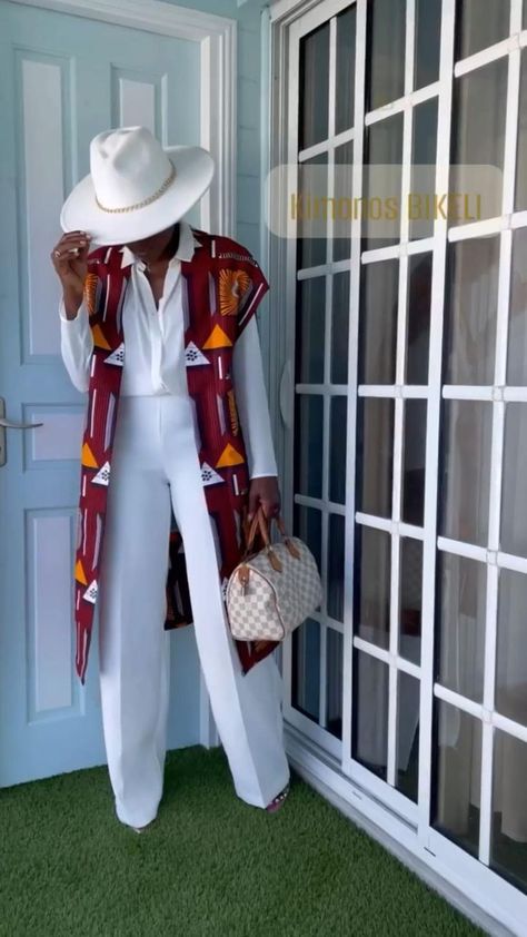 Outfit Kimono, African Fabric Dress, Mode Kimono, African Wear Dresses, African Inspired Clothing, African Print Dress Designs, African Fashion Traditional, African Fashion Ankara, African Fashion Modern