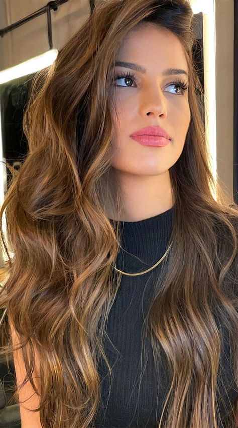 Rambut Brunette, Honey Hair Color, Hair Color Caramel, Brown Hair Balayage, Honey Hair, Hair Color Highlights, Beautiful Long Hair, Hair Inspo Color, Cool Hair Color