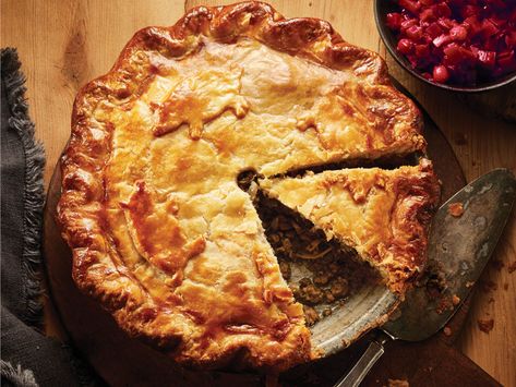 Tortiere Recipe, French Canadian Meat Pie Recipe, Tourtiere Recipe, Canadian Meat Pie Recipe, French Meat Pie, Meat Pie Recipe, Butter Pastry, Meat Eater, Recipe Beef