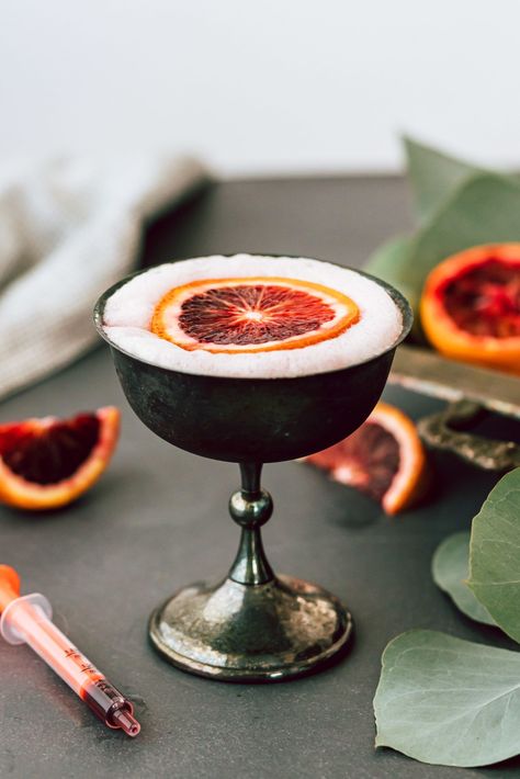 Cocktail Moodboard, Red Wine Recipes, Blood Orange Cocktail, Vegan Egg Replacement, Orange Cocktail, Orange Wine, Sour Cocktail, Cocktails Bar, Halloween Cocktails