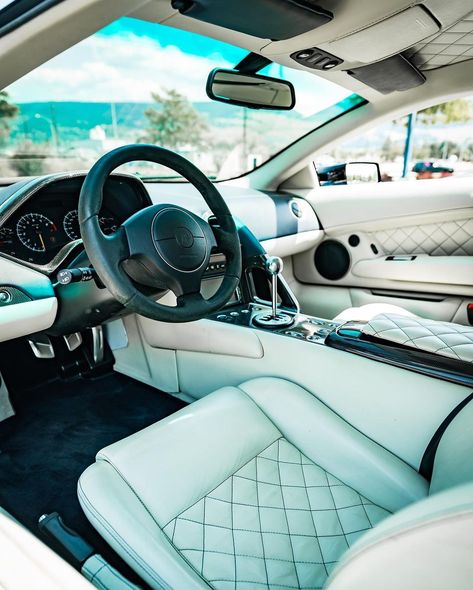 Bianco Polar Interior. By @augustmotorcars #Lamborghini #Murcielago #LP640 #Cars #Supercars Murcielago Lp640, Lamborghini Murcielago, Supercars, Super Cars, Sports Cars, Lamborghini, Cars, Sports, Quick Saves