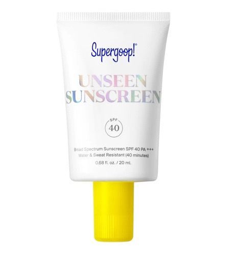 The Unseen Sunscreen from Supergoop is a staple in my makeup bag and daily skin routine. But I just bought a mini size that can easily fit inside of my purse. Now I can easily reapply my sunscreen when I’m out for the day. Unseen Sunscreen Spf 40, Supergoop Unseen Sunscreen, Unseen Sunscreen, Gel Sunscreen, Skin Care Routine 30s, Red Algae, Facial Sunscreen, Skin Prep, Oily Skin Care