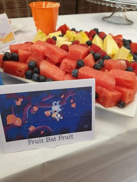 Bluey Birthday Juice, 1st Birthday Bluey Theme Food, Bluey Party Food Table, Bluey Party Outfit, Bluey Camping Party, Bluey Bingo Birthday Party Food, Bluey Activities Party, Bluey Themed Fruit Tray, Bluey Birthday Party Two