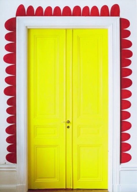 Vibrant Minimalist Decor, Yellow Door, Yellow Doors, Door Murals, Bright Paintings, Painted Walls, Ideas Hogar, 아파트 인테리어, Black Mountain