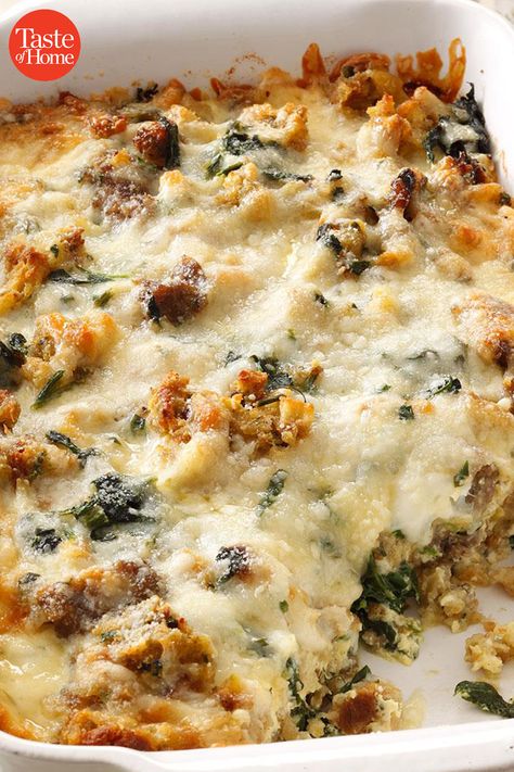 Spinach Sausage, Sausage Spinach, Spinach Bake, Spinach Casserole, Overnight Breakfast Casserole, Cheese Bake, Easter Brunch Food, Sausage Casserole, Best Casseroles