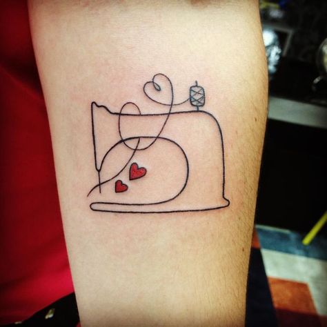 Sewing Needle Tattoo, Sewing Tattoo Design, Quilt Tattoo, Sewing Machine Tattoo, Sewing Tattoos, Red Heart Tattoos, Needle Tattoo, Tattoo Heart, Mommy Tattoos