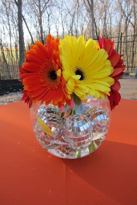 Disco balls and daisies - backyard birthday with jazzed up floral centerpieces. | AnnaBelle Events Abba Party, 70s Birthday, Decades Party, 70s Party Theme, 70s Theme, 70s Disco Party, Disco Birthday, Mums Birthday, Disco Party Decorations