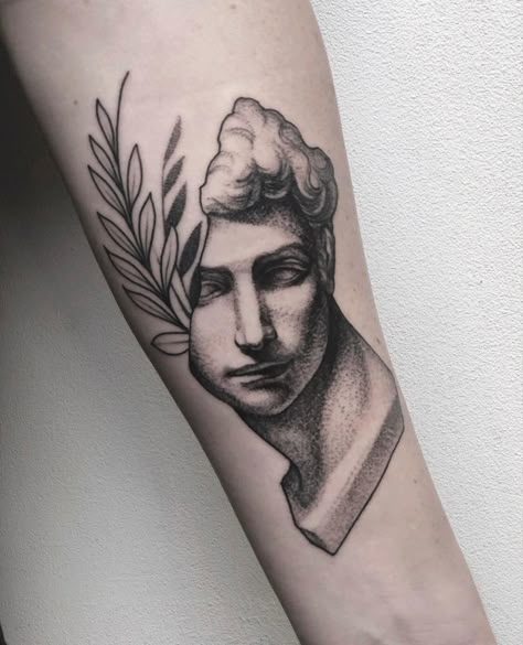 Statue Bust Tattoo, Greek Bust Tattoo Minimalist, Muse Tattoo Ideas, Greek Bust Tattoo, David Statue Tattoo, Greek Sculpture Tattoo Minimalist, Statue Head Tattoo, Greek Statue Tattoo Minimalist, Statue Of David Tattoo