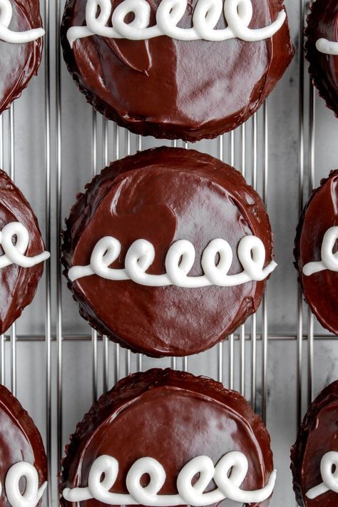 Hostess Cupcake Cake, Feasting On Fruit, Chocolate Cupcakes Filled, Fluffy Cupcakes, Hostess Cupcakes, Vegan Buttercream, Cupcake Day, Chocolate Cupcakes Moist, Ganache Frosting