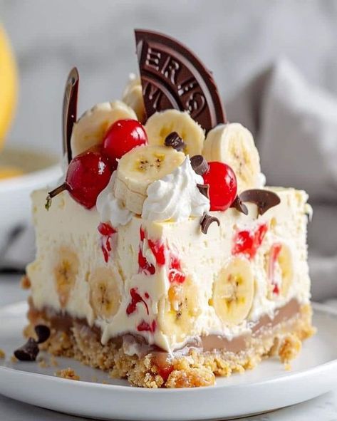 Paula Deen 󱢏 | 🍌🍒🍫 Heavenly No-Bake Banana Split Cheesecake | Facebook Pudding Salads, Recipes Tower, Banana Split Cheesecake, Optimal Recipes, Jello Salads, Banana Split Dessert, Dairy Free Cream, Bake Cake, Make Ahead Desserts