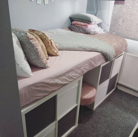 Mums are sharing their stunning Ikea hacks as they use the storage to make beds, desks and kids’ room dividers – The Sun Ikea Storage Bed, Box Room Bedroom Ideas, Ikea Hack Bedroom, Ikea Bed Hack, Ikea Shelving Unit, Room Hacks, Box Bedroom, Ikea Bed, Tiny Bedroom