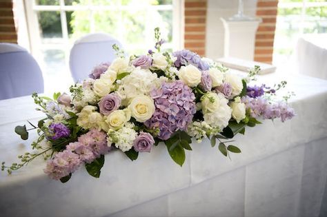 Lilac Wedding Flowers, Top Table Flowers, Lilac Wedding, Purple Wedding Flowers, Church Flowers, Wedding Table Flowers, Wedding Flowers Summer, Flowers Summer, Wedding Table Decorations