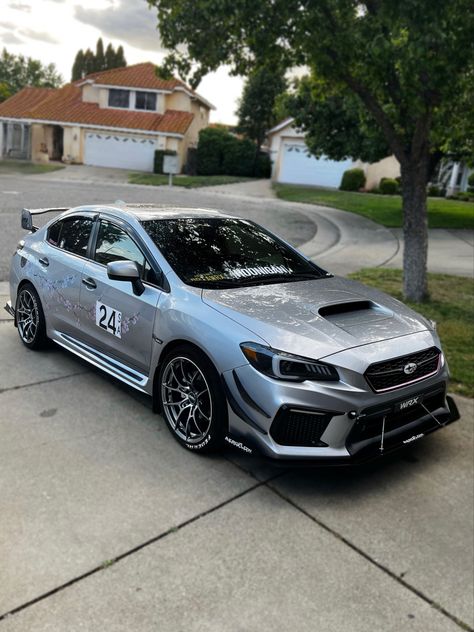 Subaru Wrx Aesthetic, Wrx Mods, Dodge Charger Models, Best Jdm Cars, Subaru Cars, Drifting Cars, Subaru Crosstrek, Car Mods, Subaru Legacy