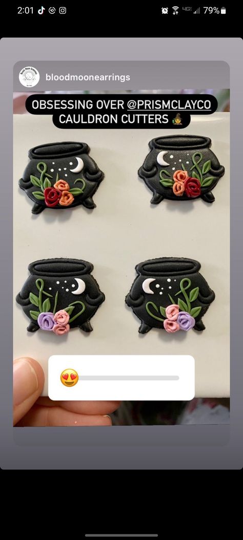 Halloween Polymer Clay Ideas, Ceramic Pins, Polymer Clay Projects Diy, Polymer Clay Magnet, Halloween Clay, Clay Magnets, Diy Earrings Polymer Clay, Clay Canes, Clay Stuff