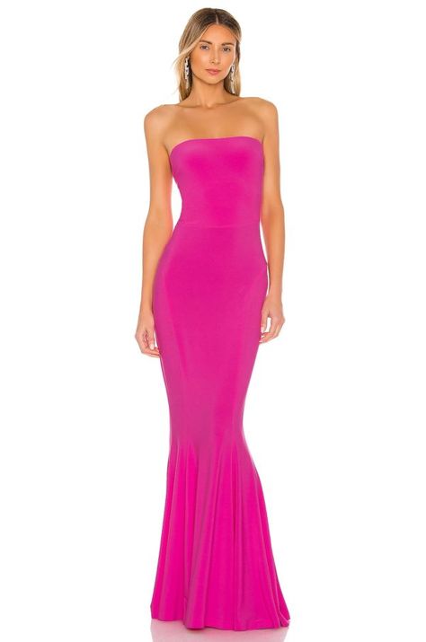 What to Wear to A Summer Wedding in 2021 - The Best Dressed Wedding Guest Looks - JetsetChristina Wedding Guest Outfit Women, Wedding Guests Dress, Pink Wedding Guest Dresses, Italy Wedding Guest Outfit, Long Elegant Dresses, Italy Wedding Guest, Fishtail Gown, Norma Kamali Dress, Formal Event Dresses