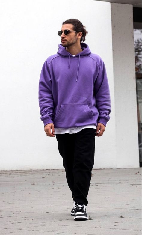 Purple Sweatshirt Outfit Men, Purple Hoodie Outfit Men, Purple Hoodie Outfit, Hoodie Men Outfit, Dark Purple Hoodie, Outgoing Outfits, Sweatshirt Outfit Men, Violet Fashion, Oversized Hoodie Outfit