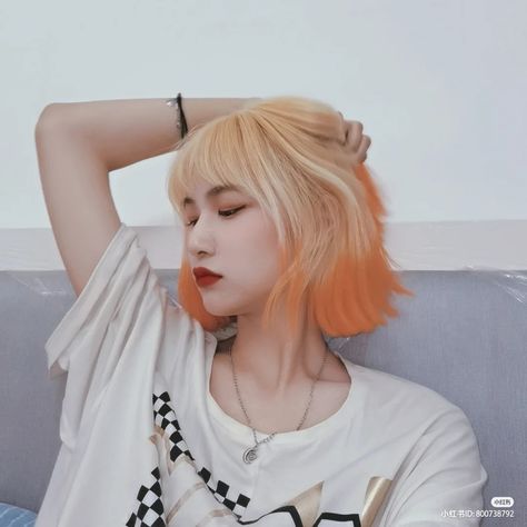 Orange Creamsicle Hair, Κούρεμα Bob, Haircut Tip, Korean Hair Color, Short Ombre Hair, Dip Dye Hair, Easy Bun Hairstyles, Dyed Hair Inspiration, Fishtail Braid