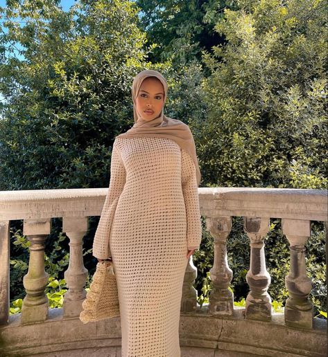 Baddie Hijabi Outfits, Summer Hijabi, Modest Christian Clothing, Vacay Fits, Holiday Fits, Cute Vacation Outfits, Modesty Outfits, Modest Summer, Cute Modest Outfits