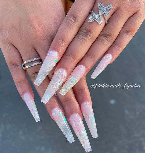 White buttwrflies with iridescent acrylic nails by pinkie.nails_bymisa Irridescent Nails Coffin, Iridescent Prom Nails, White Iridescent Nails Acrylic, Iridescent Acrylic Nails, Iridescent White Nails, White Iridescent Nails, Irridescent Nails, Iridescent Nails, Ombre Gel Nails