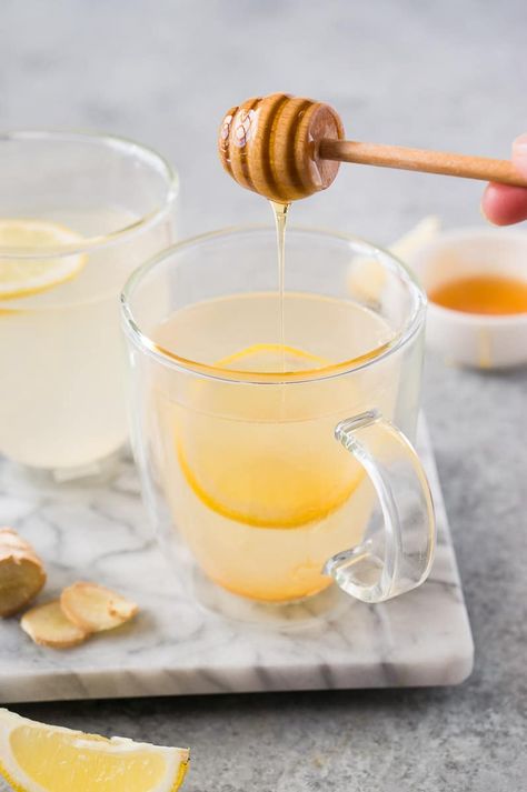 Honey Tea Recipe, Lemon Tea Recipe, Honey Lemon Tea, Lemon Ginger Tea, Ginger Lemon Tea, Delicious Drink Recipes, Lemon Ginger, Honey Tea, Healthy Drinks Recipes