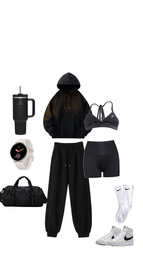 Winter arc, gym outfit, all black outfit Cold Gym Outfits, Gym Winter Outfits, Gym Outfit Black Women, Grunge Gym Outfits, Gym Class Outfits, Gym Fits Aesthetic Women, Gym Outfit Black, Winter Workout Outfit, Gym Outfits Winter