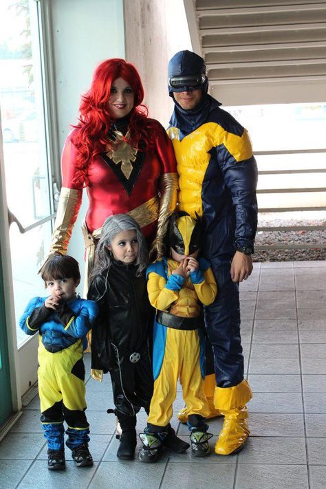 X-Family Peanut Costume, Family Costumes Diy, X Men Costumes, Xmen Cosplay, Marvel Family, Men Costumes, Group Cosplay, Cher Horowitz, Marvel Cosplay