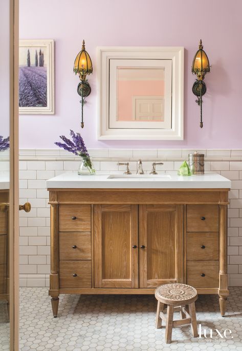 A 1920s Mansion Evolves Into A Modern Home | Luxe Interiors + Design Mauve Bathroom, Lilac Bathroom, Lavender Bathroom, Purple Bathrooms, Vanguard Furniture, Luxe Interiors, Interiors Design, Bathroom Colors, Bathroom Kids