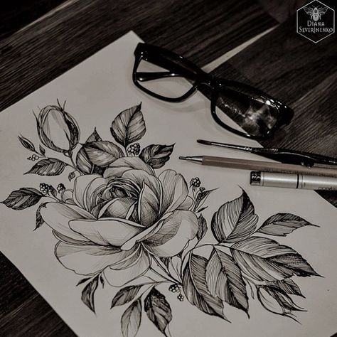 Botanisches Tattoo, Kunst Tattoos, Tattoo Zeichnungen, Tattoo Rose, Geniale Tattoos, Botanical Tattoo, Flower Sketches, Roses Drawing, Trendy Tattoos