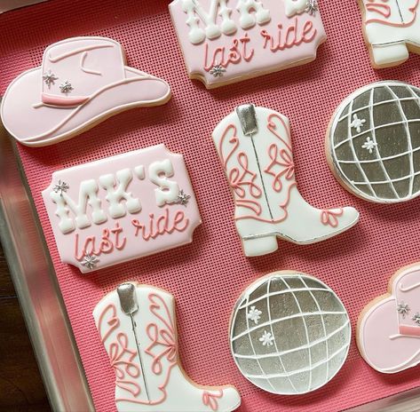 Barbie Cowgirl Bachelorette Party, Nashville Cookies, Space Cowgirl Cookies, Cowgirl Cake Pops, Space Cowgirl Cake, Dolly Parton Cookies, Last Rodeo Bachelorette Party Cookies, Last Hoedown Cookies, Cowgirl Hat Cookies