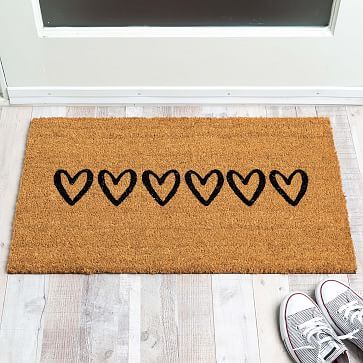 Door Mat Sayings, Diy Doormat Ideas, Apartment Door Mat, Welcome Mat Front Door, Tennessee Living, Cute Door Mats, Doormat Design, Doormat Ideas, Tile Mat