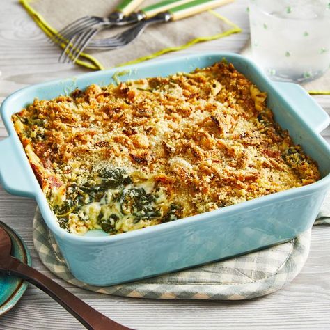 spinach casserole recipe Spinach Casserole Recipes, Side Dishes For Ham, Spinach Casserole, Chicken Spinach, Healthy Casseroles, Cheese Tasting, Crispy Onions, Creamed Spinach, Best Side Dishes