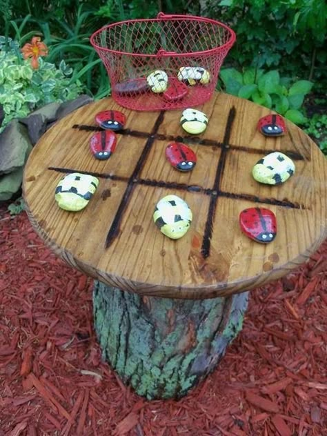 Tree Trunk Table, Backyard Ideas For Small Yards, Pool Noodle, Natural Playground, School Garden, Trendy Tree, Diy Fairy, Garden Yard Ideas, Fairy Garden Diy