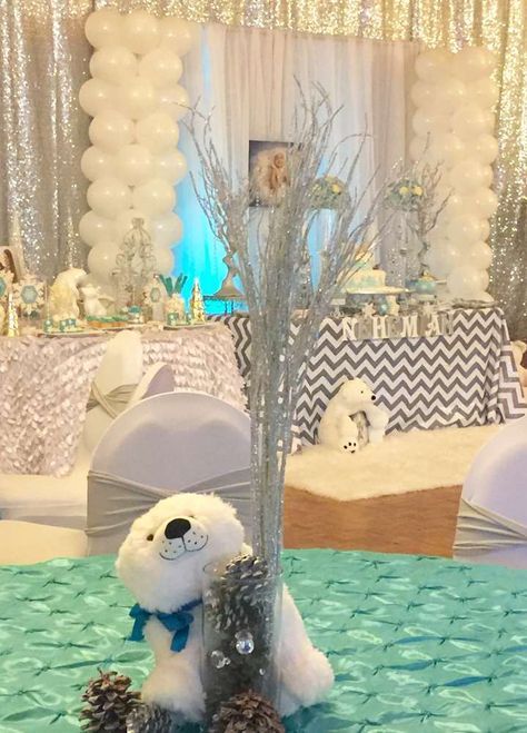 Polar bear centerpiece at a Winter Wonderland birthday party! See more party ideas at CatchMyParty.com! Polar Bear Centerpieces, Polar Bear Baby Shower Theme, Bear Centerpieces, Bears Birthday Party, Bear Centerpiece, Polar Bear Party, Polar Bear Baby Shower, Penguin Baby Showers, Winter Wonderland Birthday Party