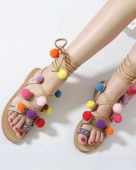 Pom Pom Sandals, Bohemian Sandals, Women Flat Sandals, Womens Gladiator Sandals, Sandals Brands, Womens Sandals Flat, Beach Shoes, Lace Up Heels, Artificial Leather