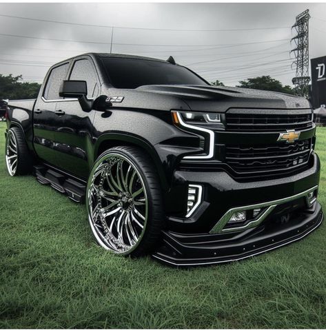 Sema Truck Builds, Lifted Square Body Chevy, Chevy Silverado 1500 Custom, Chevrolet 4x4, Chevy Trucks Lowered, Classic Cars Trucks Chevy, Gmc Suv, Chevy Duramax, Single Cab Trucks