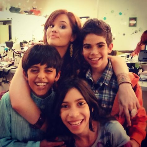 Jessie Behind The Scenes, Victor Boyce, Karan Brar, Disney Jessie, Disney Cast, Hes Gone, Disney Channel Stars, Cameron Boyce, Disney Channel