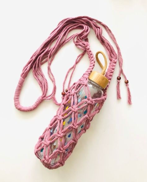 Macrame Bottle Cover, Macrame Hammock Pattern, Macrame Bottle Holder, Macrame Bottle, Macrame Hammock, Water Bottle Holder, Diy Holder, Yoga Bag, Water Bottle Holders