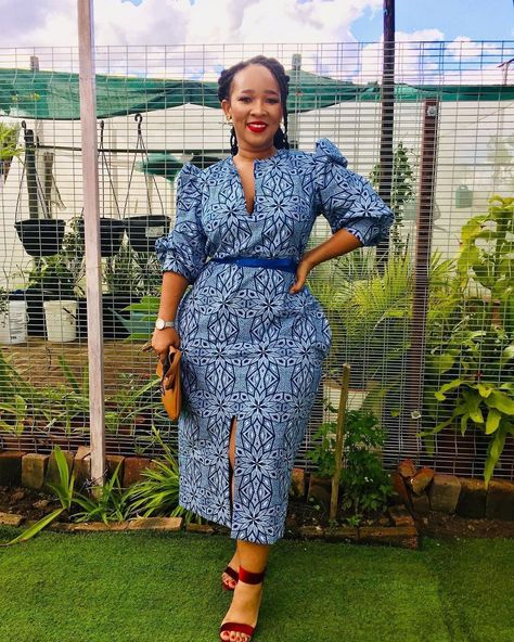 Makoti Outfits, Tswana Traditional Attire, Tswana Traditional Wedding, Tswana Traditional Wedding Dresses, Tswana Traditional Dresses, Shweshwe Wedding Dresses, Ankara Pattern, South African Traditional Dresses, African Traditional Wear