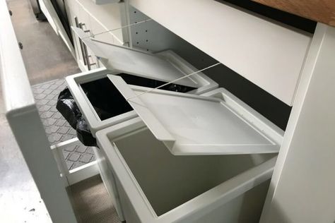 A touchless trash can with this one quick fix - IKEA Hackers Ikea Bins, Ikea Sektion Cabinets, Small Kitchen Island Ideas, Trash Can Cabinet, Ikea Hack Kitchen, Ikea Hackers, Kitchen Trash Cans, Kitchen Bin, Diy Chair