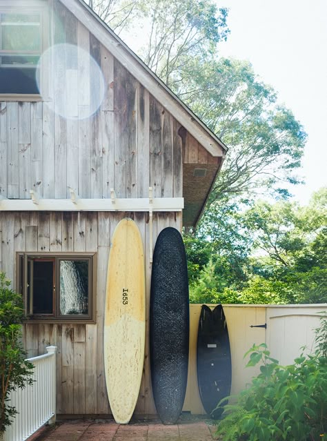 Surf Shack Decor, Surf Shacks, Materials Board, Beach Shacks, Ab Exercises, Surf House, Surf Shack, Beach Shack, Diy House Projects