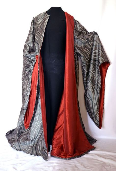 Dramatic Costume, Elven Royalty, Thranduil Cosplay, Marvel Fanfiction, Elven King, Wizard Robes, Wizard Costume, Medieval Wedding, Teen Dress