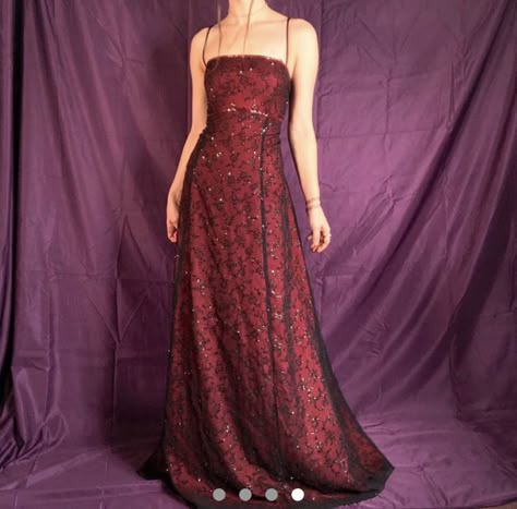 90s Grad Dress, Vintage Prom Dresses 90s, 90s Prom Dresses, Prom Dress Ideas, Goth Prom, 90s Prom Dress, 90s Prom, Fall Fashion Skirts, Strapless Prom Dress