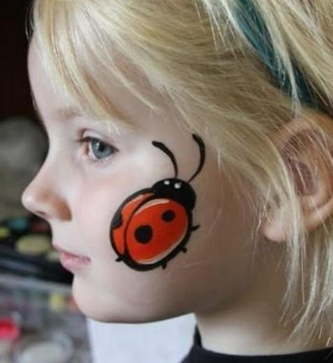 Face Paint Ladybug, Ladybug Face Paint, Face Paint Party, Easy Face Painting Designs, Clown Face Paint, Face Painting Tips, Adult Face Painting, Festival Face, Face Painting Easy