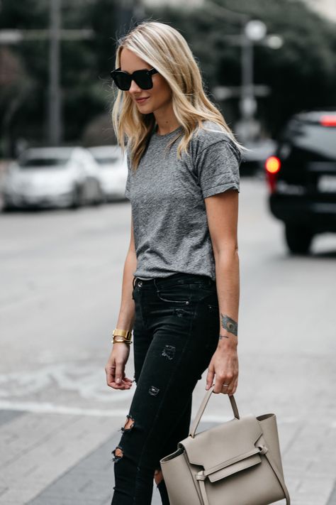 Blonde woman wearing Madewell grey tshirt zara black ripped skinny jeans outfit celine belt bag street style dallas blogger fashion blogger Heather Grey Tshirt Outfits, Grey Tshirt Outfit Woman, Gray Tshirt Outfits, Belt Bag Street Style, Gray Top Outfit, Tshirt And Skirt, Grey Top Outfit, Gray Shirt Outfit, Bag Street Style