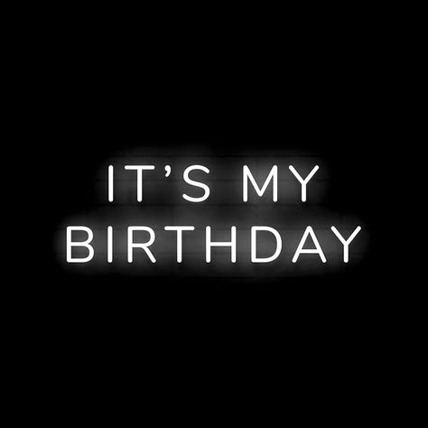 Hello 15 Birthday, Its My Birthday Black Wallpaper, 14th Birthday Aesthetic, Happy Birthday Wishes Black Screen, Happy Birthday Black Screen Video, Happy Birthday Black Screen Template Video, Birthday Wishes Black Background, It's My Birthday Instagram Story, Its My 17th Birthday