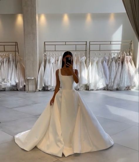 Straight Neck Ball Gown Wedding Dress, Silky Wedding Dress Satin Ball Gowns, Wedding Dresses Satin With Bow, Wedding Dress Rich Aesthetic, Big Simple Wedding Dress, Ball Gown With Bow At The Back, Wedding Dresses Old Money Aesthetic, Elegant Satin Wedding Dress Ball Gown, Simple Big Wedding Dress