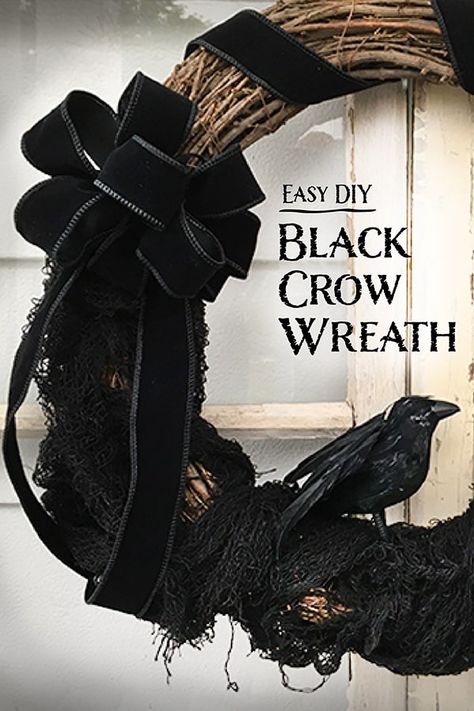 Halloween Feather Wreath, Crow Wreath, Ravens Wreath, Black Halloween Wreath, Crow Feather, Fall Family Fun, Black Wreath, Diy Halloween Wreath, Fun Wreath