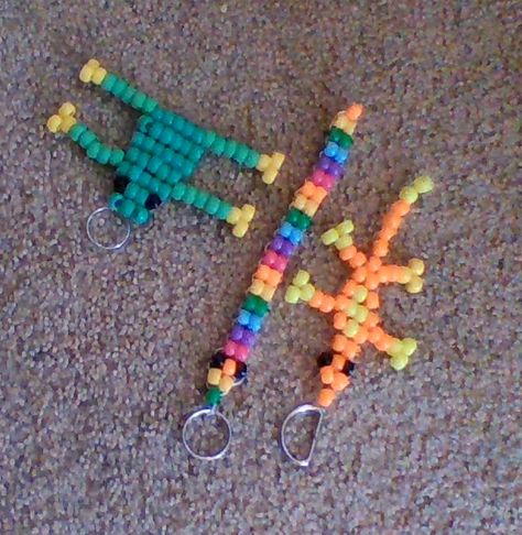 my kandi animals!!! Kandi Axolotl, Kandi Lizard, Kandi Animals, Rave Light, Pony Bead Animals, Kandi Mask, Bead Animals, Kandi Cuff, Looking For Friends