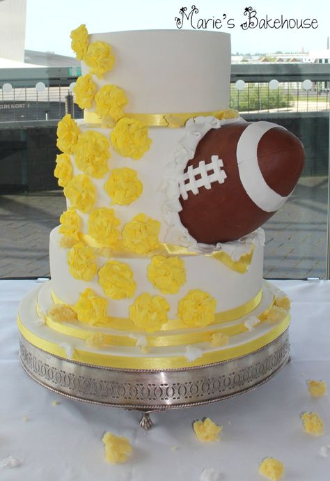 American Football Wedding Cake - cake by Marie's Bakehouse Rugby Wedding, Football Wedding Cake, Novelty Wedding Cakes, Football Wedding Theme, Football Cakes, Groom Cakes, Sports Cake, Sports Themed Wedding, Football Wedding